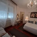 Luxury House 3* باسّانو ديل غرابّا