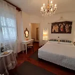 Luxury House فندق مبيت وإفطار باسّانو ديل غرابّا