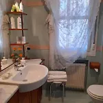 Luxury House فندق مبيت وإفطار باسّانو ديل غرابّا