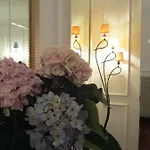 Luxury House فندق مبيت وإفطار باسّانو ديل غرابّا