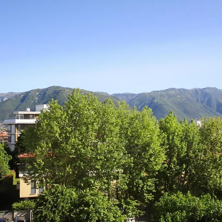 Luxury House Bed and Breakfast 3*