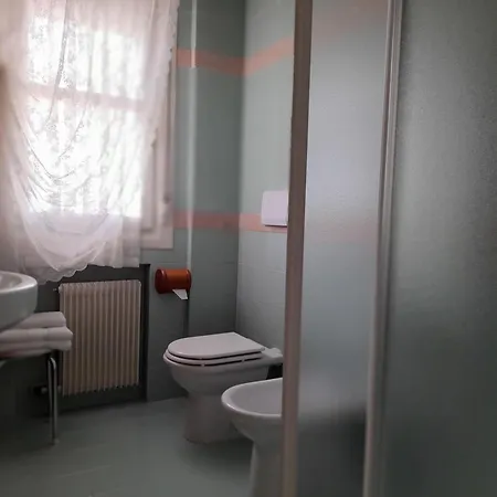 Bed and Breakfast Luxury House Μπασάνο Ντελ Γκράπα