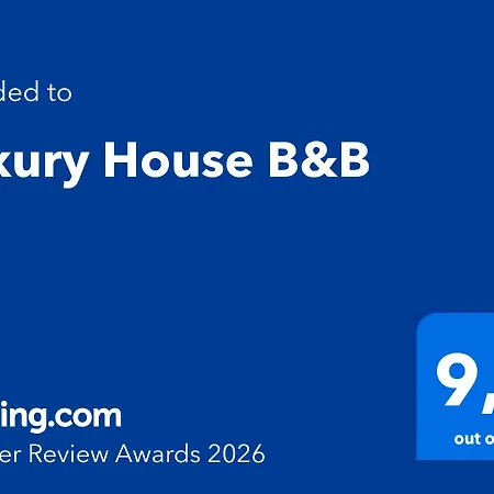 Alojamento de Acomodação e Pequeno-almoço Luxury House 3*