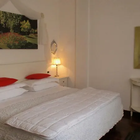 Luxury House Bed & Breakfast *