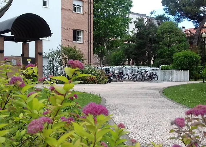 Bed & Breakfast Luxury House