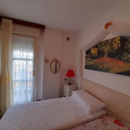 B&B Luxury House