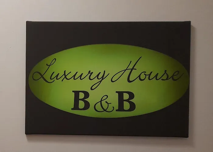 Bed & Breakfast Luxury House