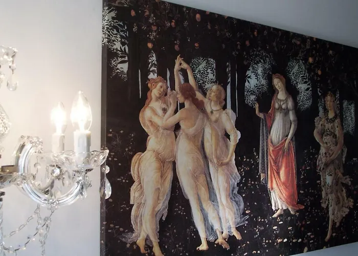 Luxury House 3*